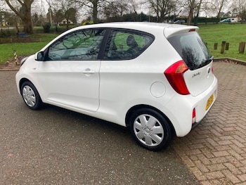 Used Kia Picanto 2015 for sale - 77303314: Photo