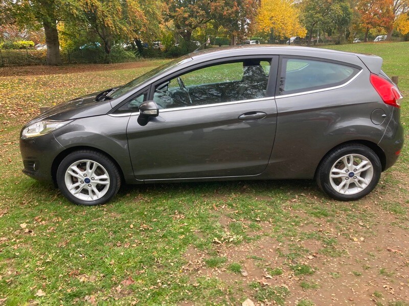 Used Ford Fiesta 2016 for sale - 76292230: Photo 28