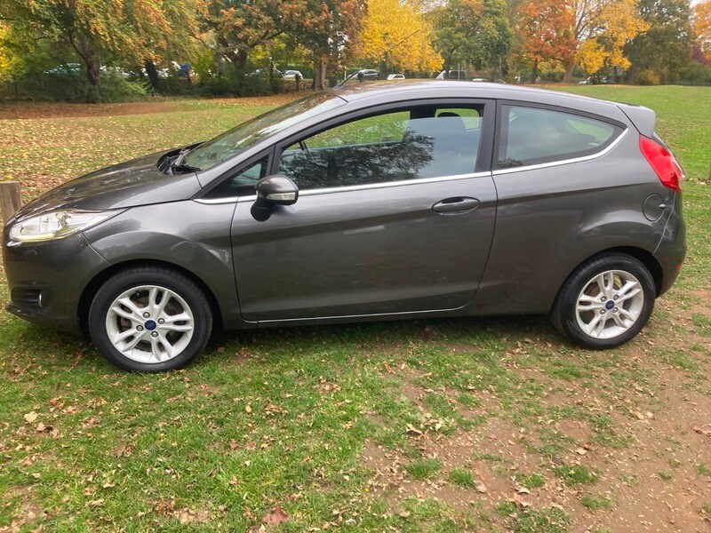 Used Ford Fiesta 2016 for sale - 76292230: Photo 29