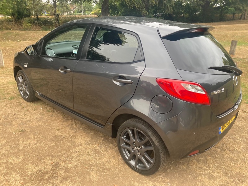 Used Mazda Mazda2 2013 for sale - 76192748: Photo 5