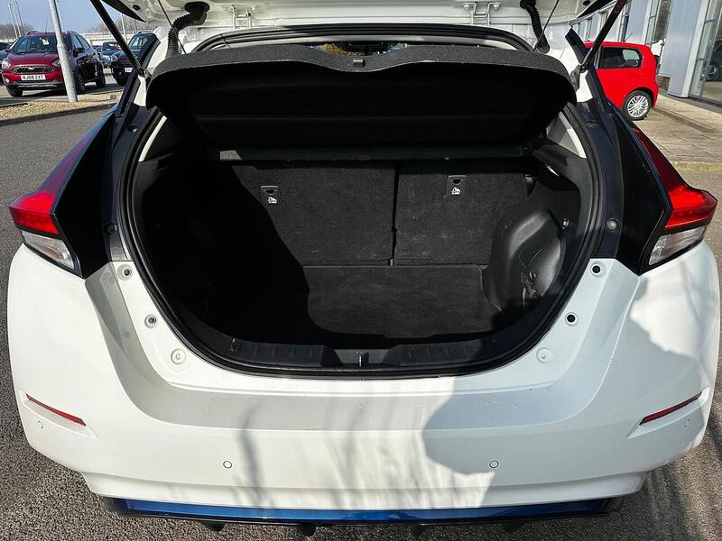 Used Nissan Leaf 2020 for sale - 77781091: Photo 25