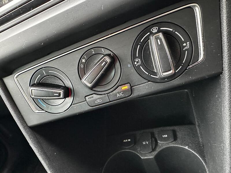 Used Volkswagen Polo 2016 for sale - 77990201: Photo 23