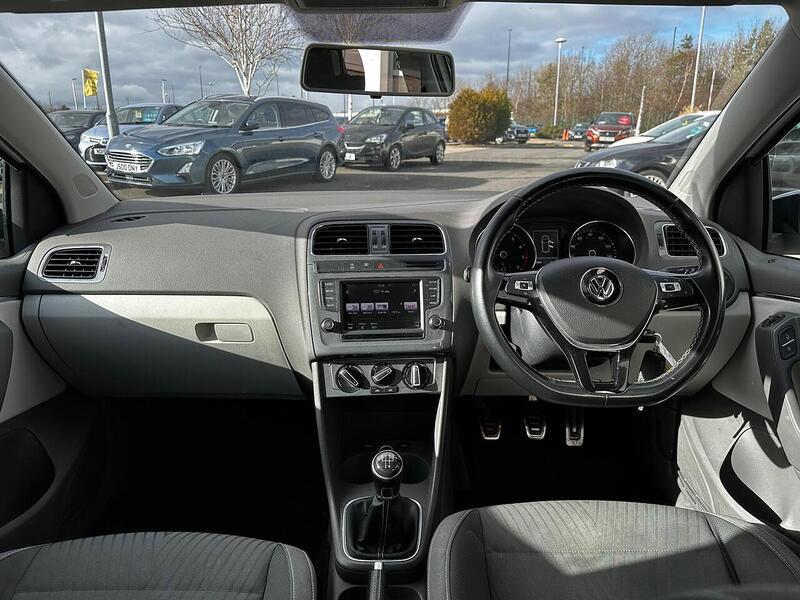 Used Volkswagen Polo 2015 for sale - 77622097: Photo 10