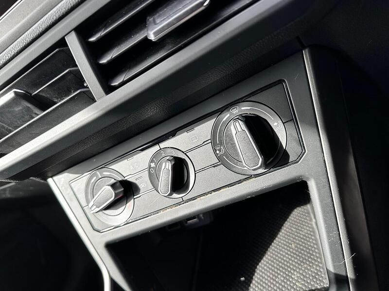 Used Volkswagen Polo 2019 for sale - 77937450: Photo 23