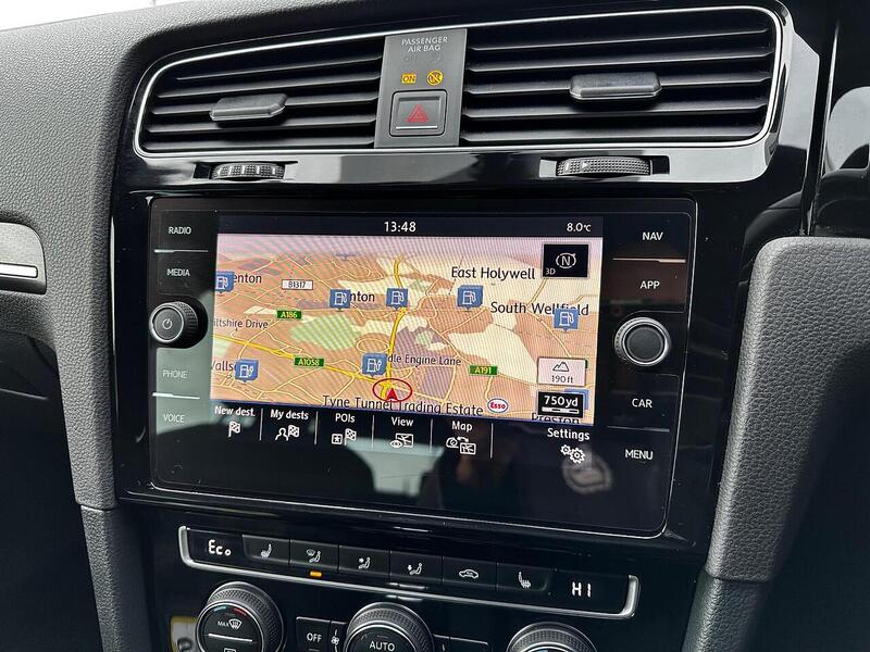 Used Volkswagen Golf 2017 for sale - 77132527: Photo 22