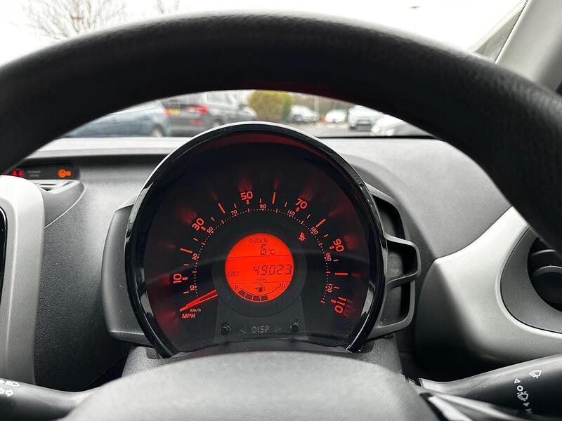 Used Peugeot 108 2016 for sale - 77423031: Photo 17