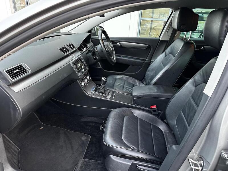 Used Volkswagen Passat 2014 for sale - 77132481: Photo 31