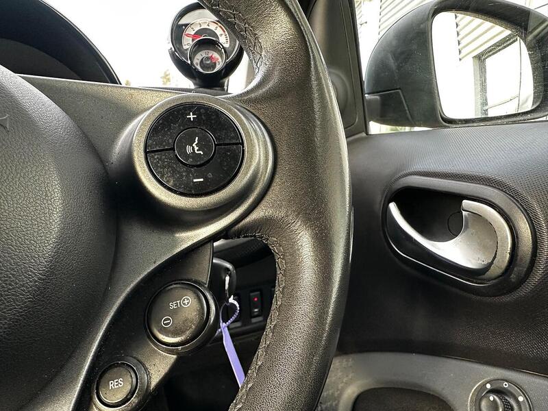 Used smart fortwo 2015 for sale - 77129115: Photo 16