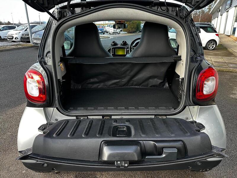 Used smart fortwo 2015 for sale - 77129115: Photo 9