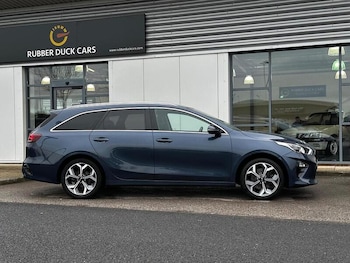 Used Kia Ceed 2019 for sale - 77132532: Photo