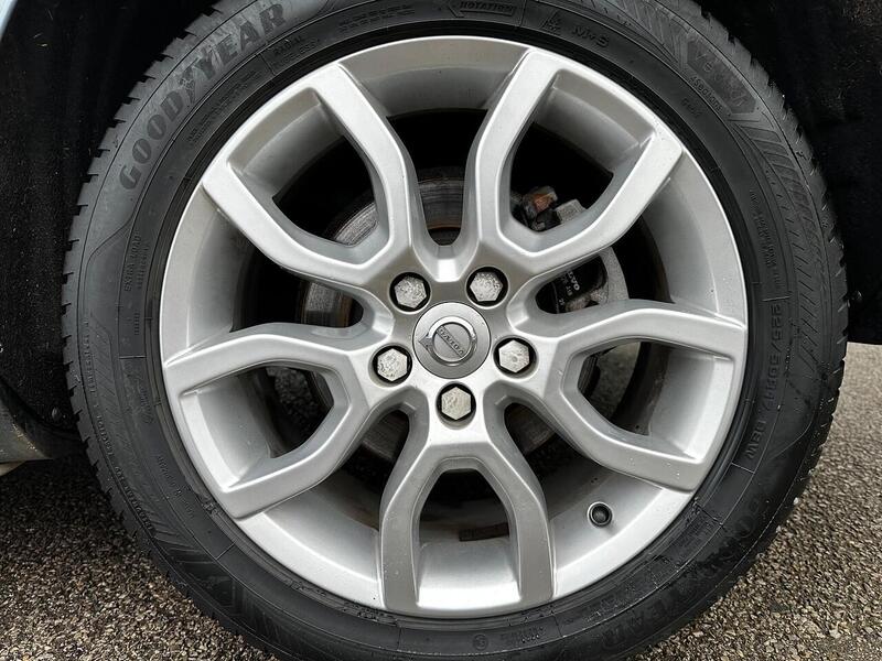 Used Volvo V40 Cross Country for sale - 77475591: Photo 10