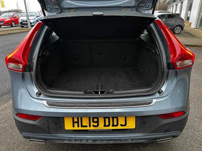 Used Volvo V40 Cross Country for sale - 77475591: Photo 13