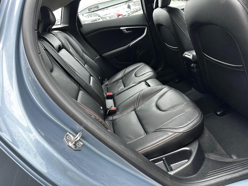 Used Volvo V40 Cross Country for sale - 77475591: Photo 18