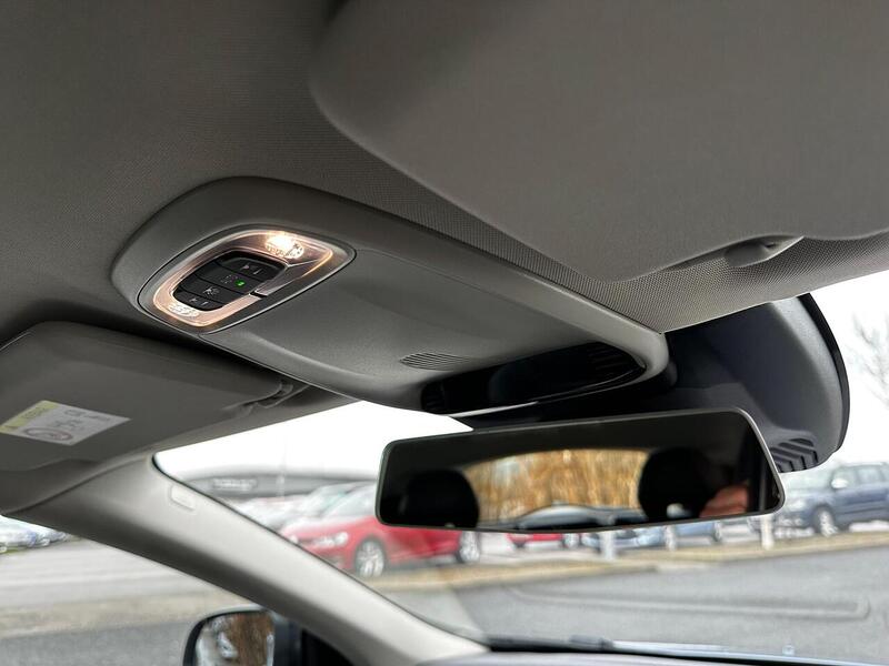 Used Volvo V40 Cross Country for sale - 77475591: Photo 25