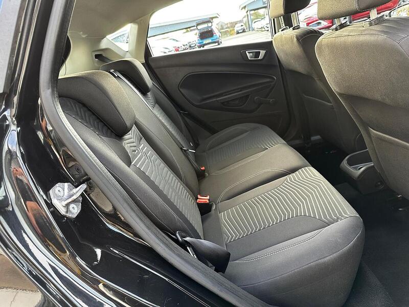 Used Ford Fiesta 2013 for sale - 77132520: Photo 14