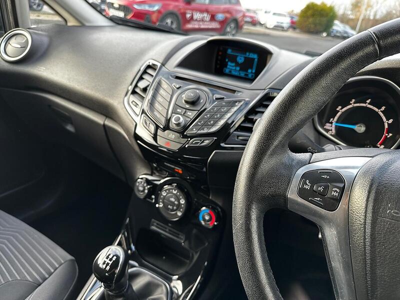 Used Ford Fiesta 2013 for sale - 77132520: Photo 19