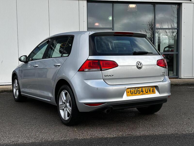 Used Volkswagen Golf 2015 for sale - 77490669: Photo 7