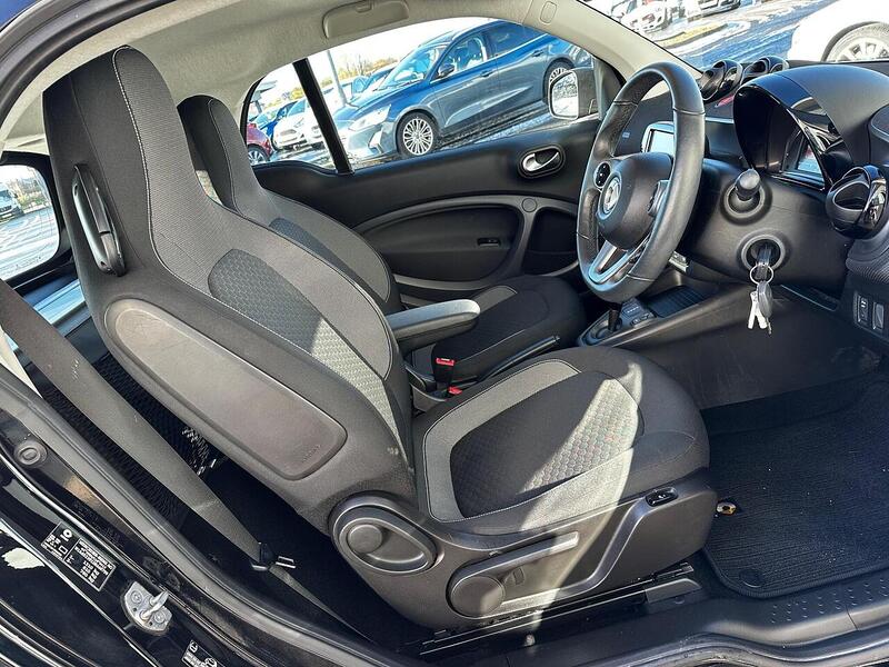 Used smart fortwo 2021 for sale - 77132507: Photo 32