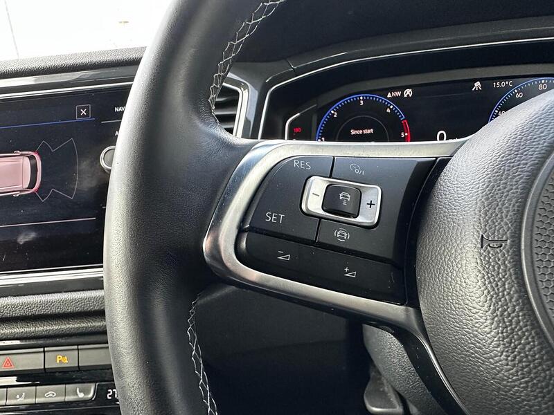 Used Volkswagen T-Roc 2019 for sale - 77937459: Photo 19