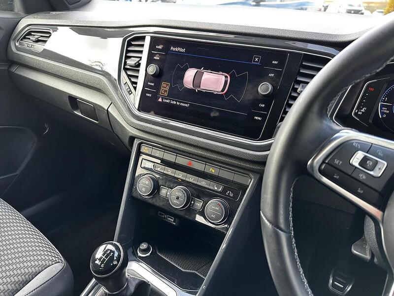 Used Volkswagen T-Roc 2019 for sale - 77937459: Photo 20