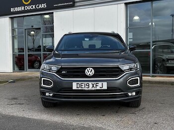 Used Volkswagen T-Roc 2019 for sale - 77937459: Photo