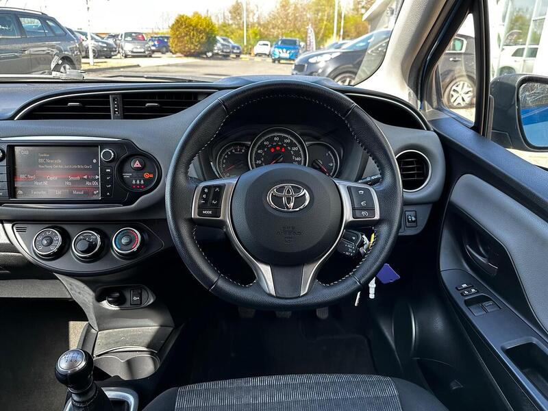 Used Toyota Yaris 2016 for sale - 78168028: Photo 15