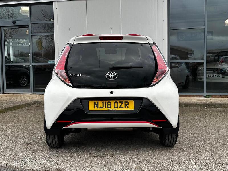 Used Toyota AYGO 2018 for sale - 77594950: Photo 6