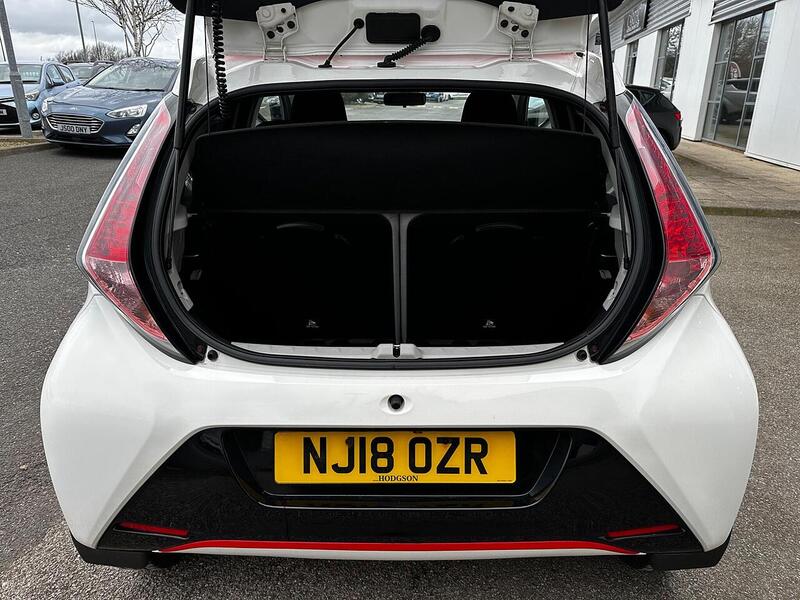 Used Toyota AYGO 2018 for sale - 77594950: Photo 9