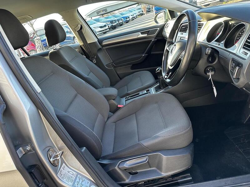 Used Volkswagen Golf 2015 for sale - 77132570: Photo 15