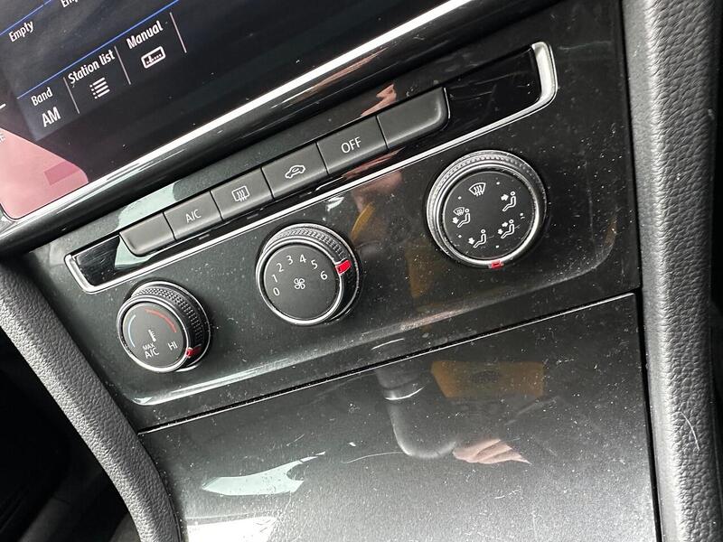 Used Volkswagen Golf 2019 for sale - 77776382: Photo 23