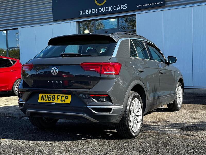 Used Volkswagen T-Roc 2018 for sale - 77132464: Photo 5