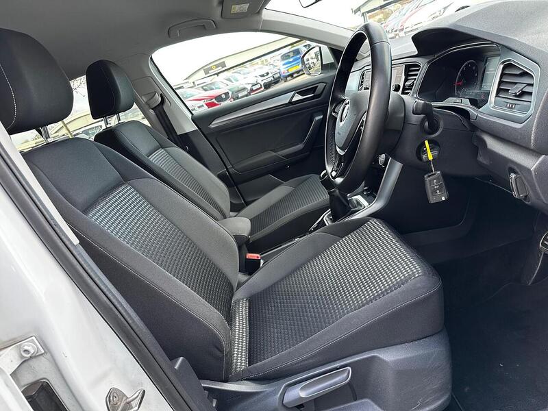 Used Volkswagen T-Roc for sale - 78012713: Photo 16