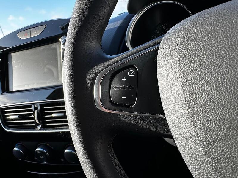 Used Renault Clio 2019 for sale - 77172799: Photo 19