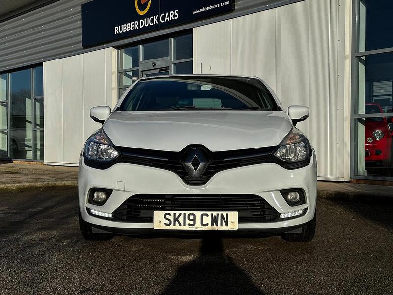 Used Renault Clio 2019 for sale - 77172799: Photo 2