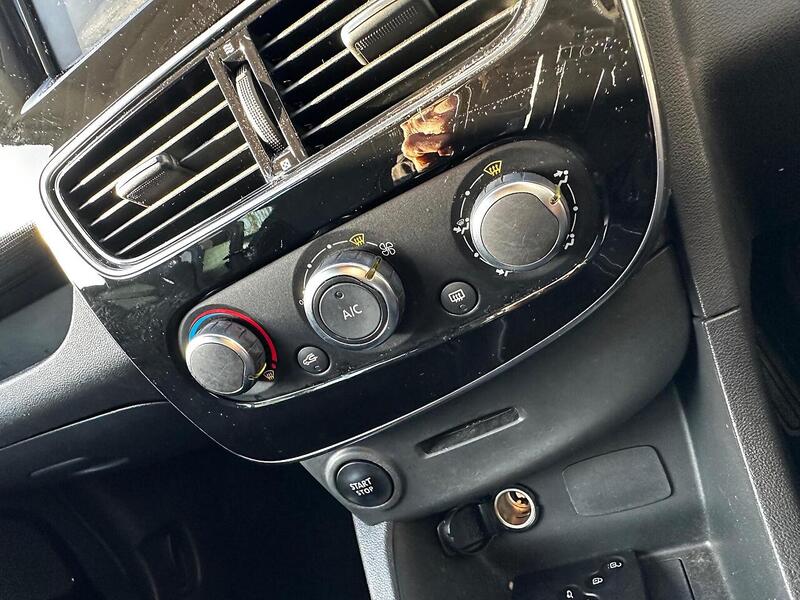 Used Renault Clio 2019 for sale - 77172799: Photo 23