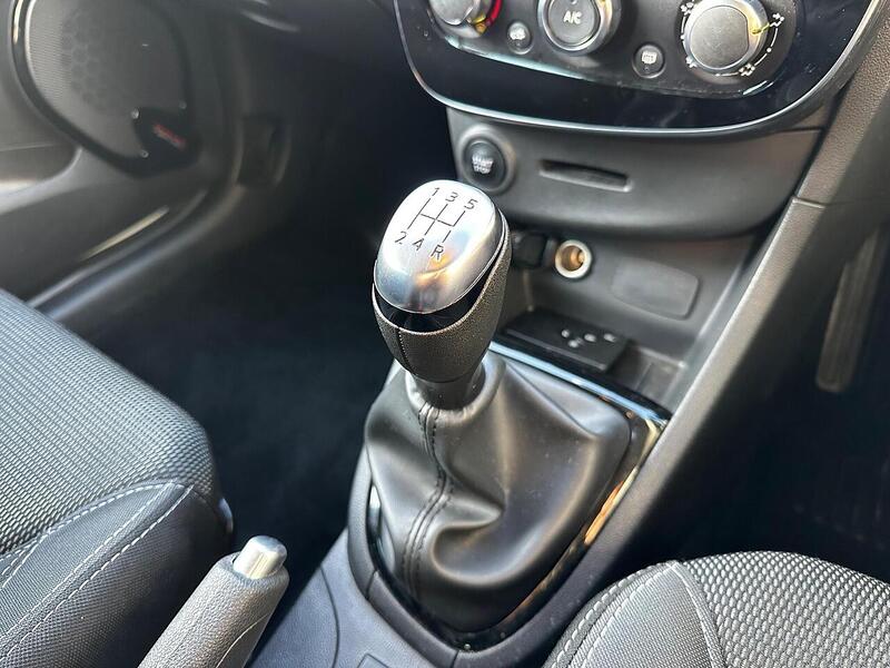 Used Renault Clio 2019 for sale - 77172799: Photo 24