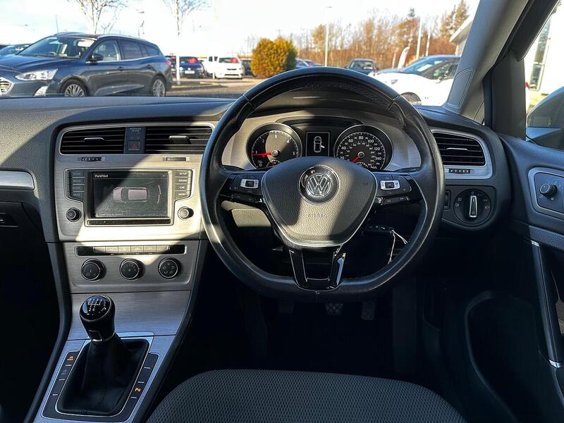 Used Volkswagen Golf 2015 for sale - 77609517: Photo 11