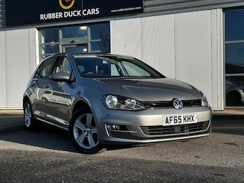 Used Volkswagen Golf 2015 for sale - 77609517: Photo