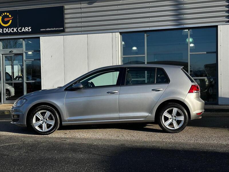 Used Volkswagen Golf 2015 for sale - 77609517: Photo 8