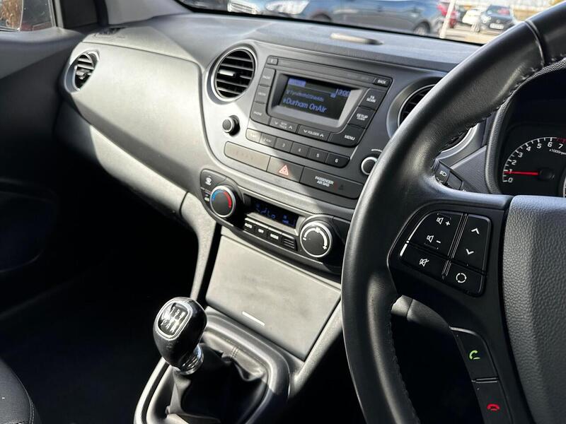 Used Hyundai i10 2017 for sale - 77937447: Photo 20