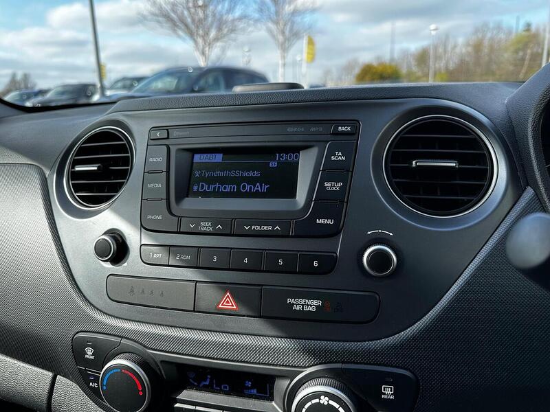 Used Hyundai i10 2017 for sale - 77937447: Photo 22