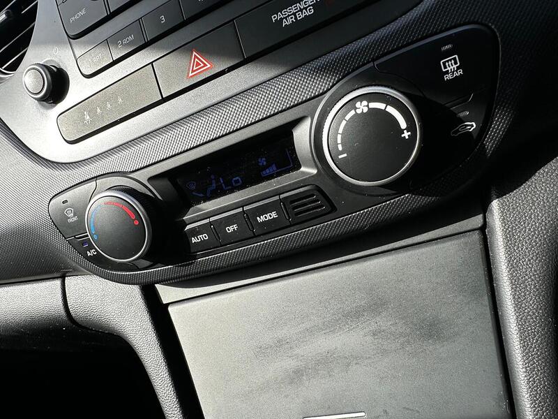 Used Hyundai i10 2017 for sale - 77937447: Photo 23