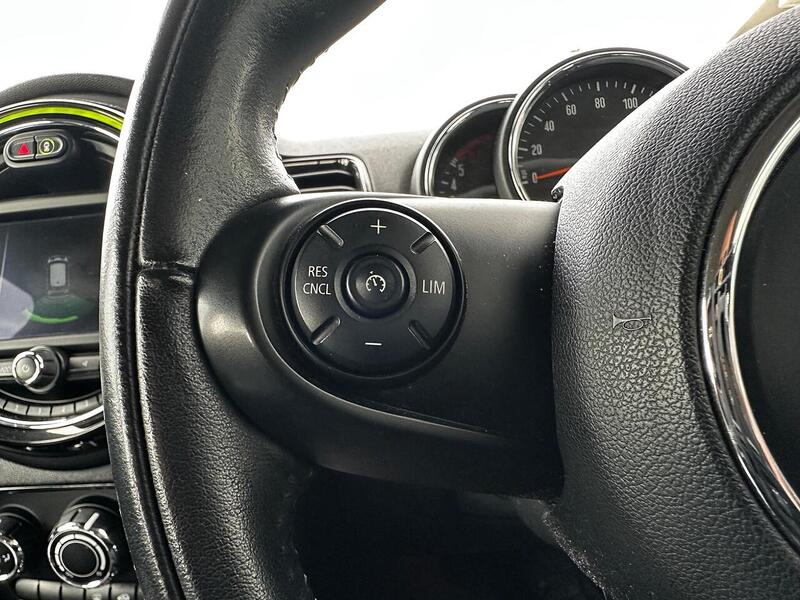 Used MINI Clubman 2018 for sale - 77622102: Photo 19