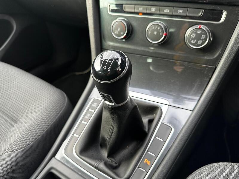 Used Volkswagen Golf 2019 for sale - 77394958: Photo 25