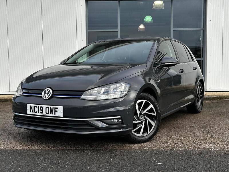 Used Volkswagen Golf 2019 for sale - 77394958: Photo 3