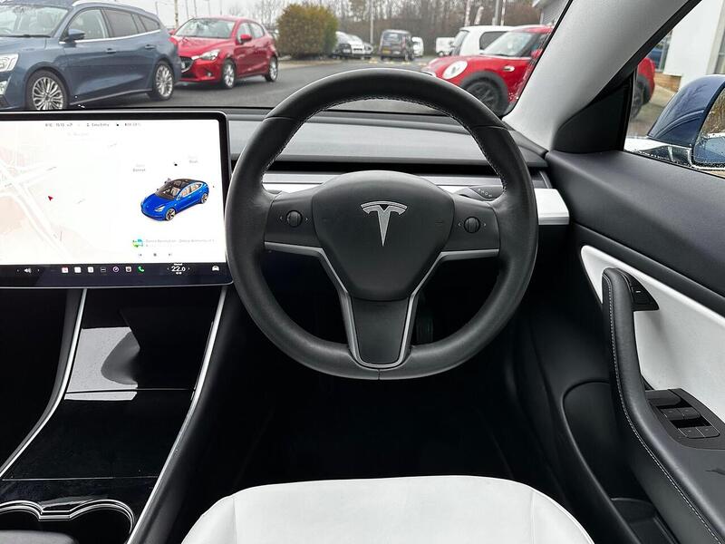 Used Tesla Model 3 2019 for sale - 77264110: Photo 12