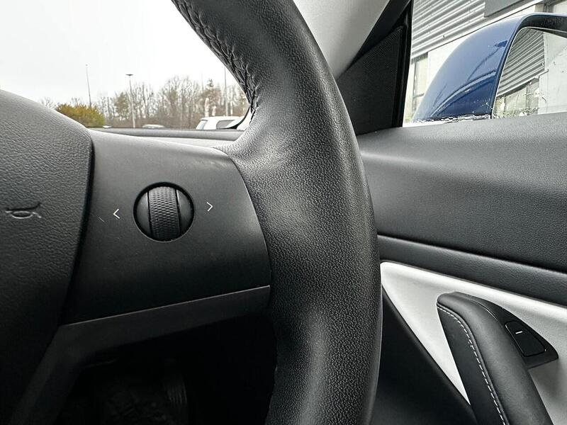 Used Tesla Model 3 2019 for sale - 77264110: Photo 19