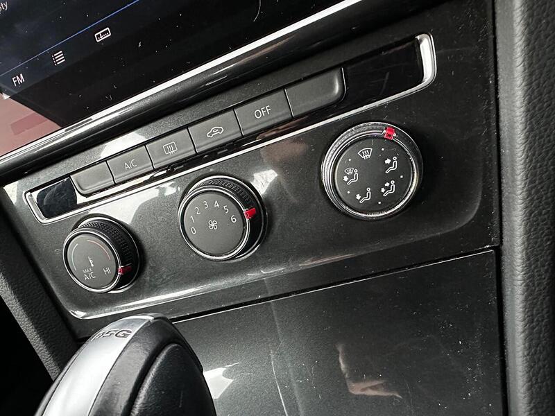 Used Volkswagen Golf 2018 for sale - 77384873: Photo 23