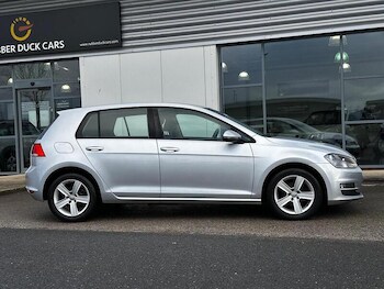 Used Volkswagen Golf 2015 for sale - 77394960: Photo