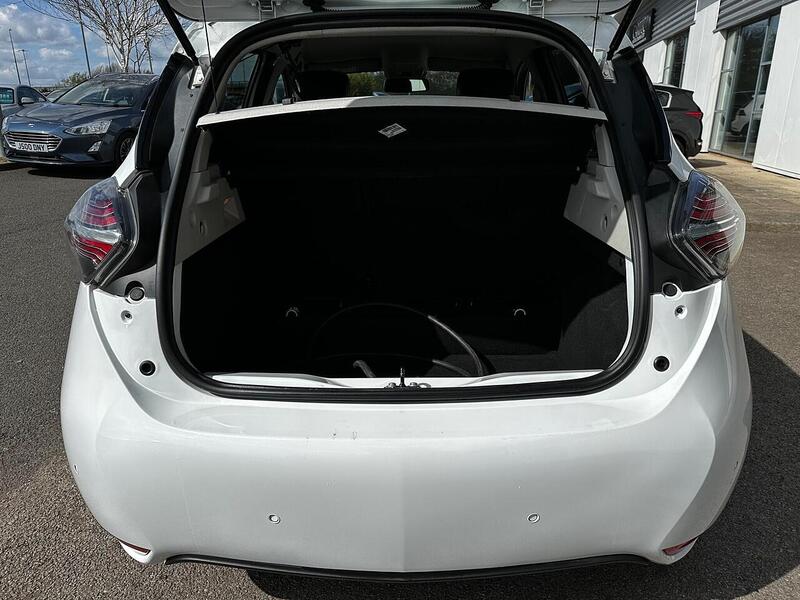 Used Renault Zoe 2022 for sale - 78201273: Photo 9